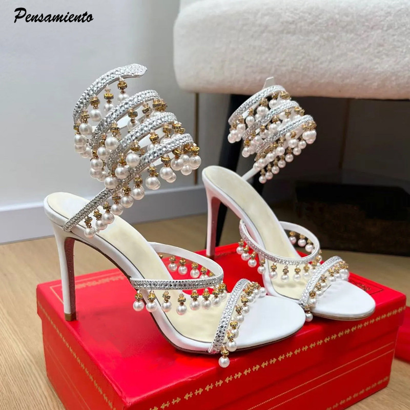 Luxury Lifestyle - รองเท้าส้นสูงประดับมุกและคริสตัลหรูหรา สไตล์กลาดิเอเตอร์ สายรัดข้อเท้าลายงู ผ้าซาติน เหมาะสำหรับงานเลี้ยงฤดูร้อนและงานแต่งงาน