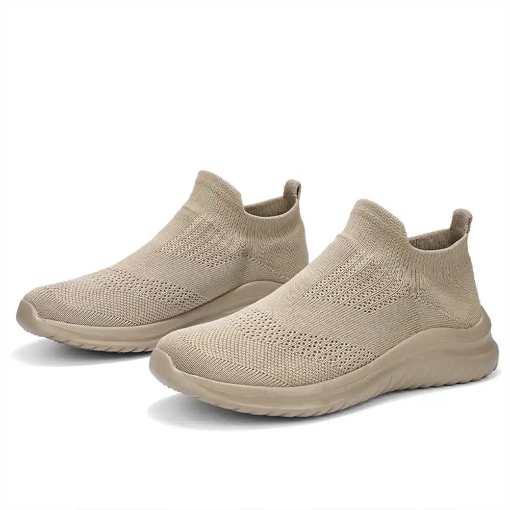 Beige Soft ใหม่รองเท้าเทนนิส M - Luxury Lifestyle Uk บทวิจารณ์และราคา